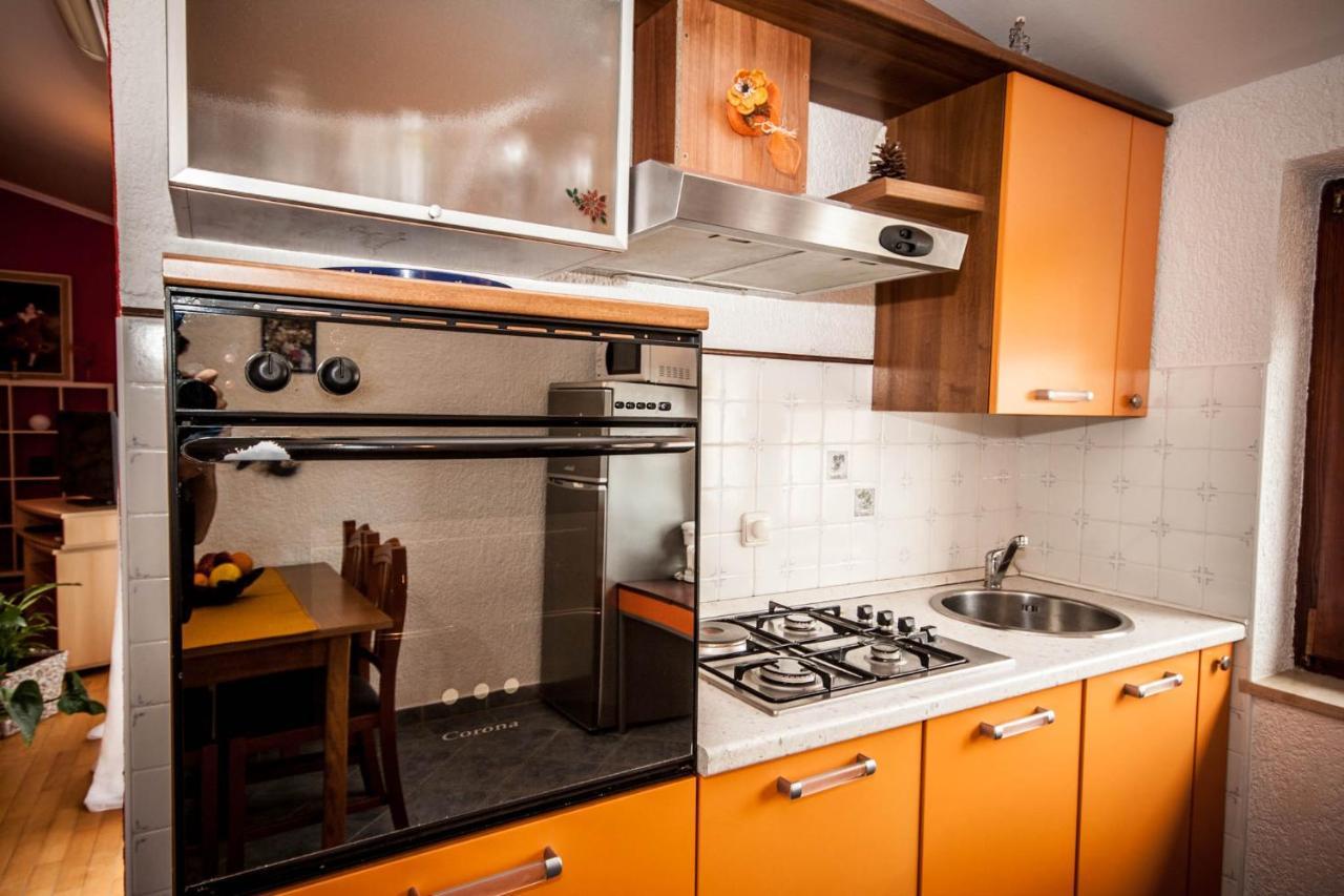 Apartments Mikulina Baška Eksteriør bilde