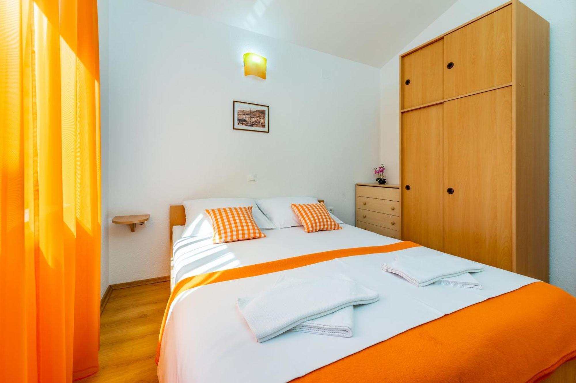 Apartments Mikulina Baška Eksteriør bilde